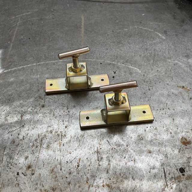 Timber Clamp Brackets (pair)