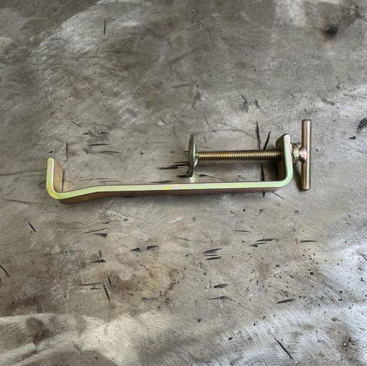External Clamp - Small (103mm - half brick)