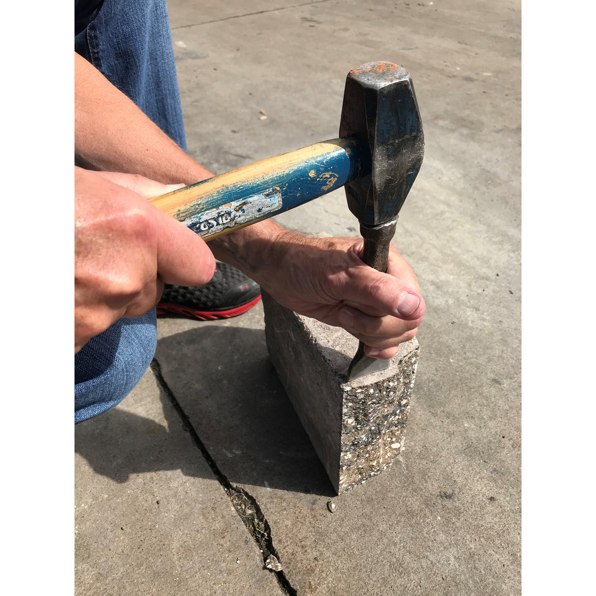 Bon Tool Club Hammer Wooden Handle