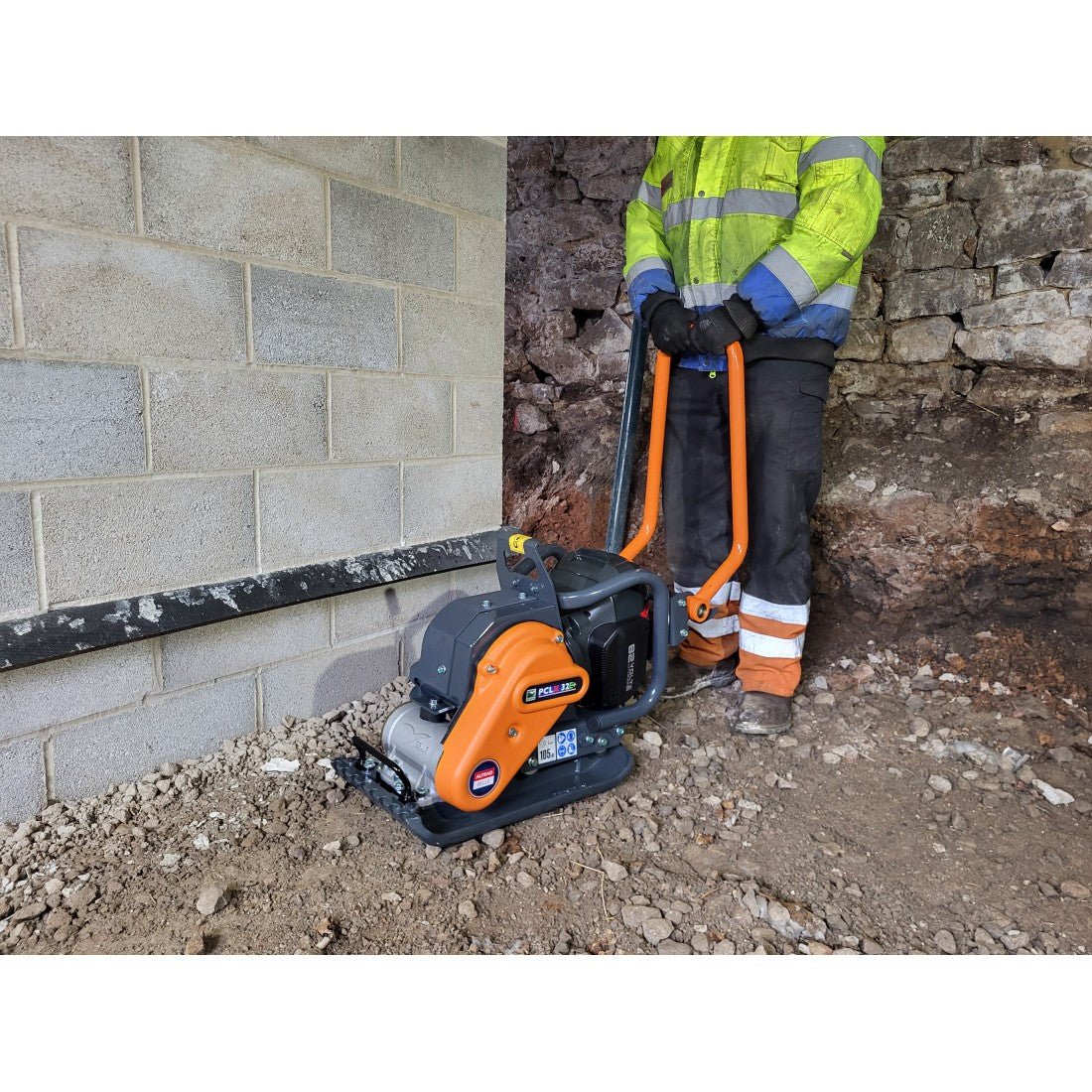 Altrad Belle 16” PCLX 40E+ Plate Compactor – Battery Powered