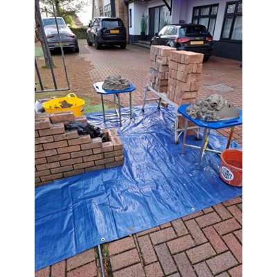 Rhinoboard Mortar Board Bricklayers Spot Board 24x24in; chamfered corners, water resistant contoured surface.