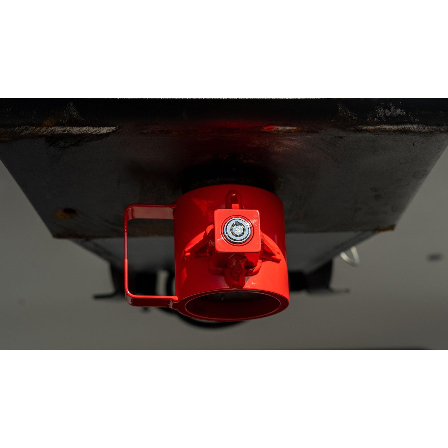 Kingpin Lock Heavy Duty Trailer And RV Security Cover With Built In Lock And Anti Theft Protection